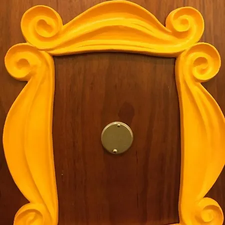 A Casa Do Centro * Пениши